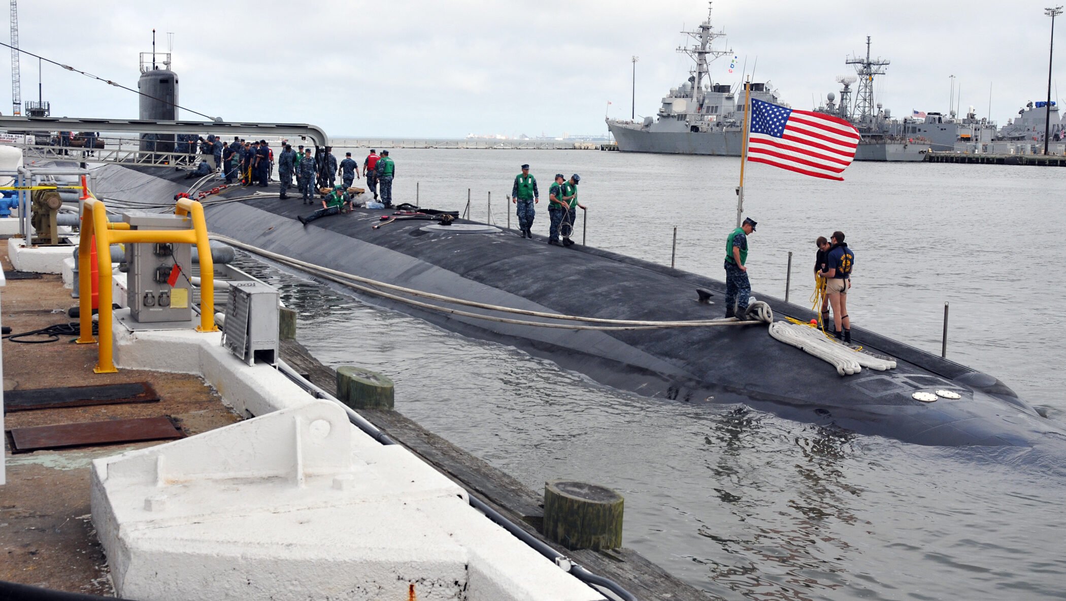 Virginia-class attack submarine Pre-Commissioning Unit Minnesota